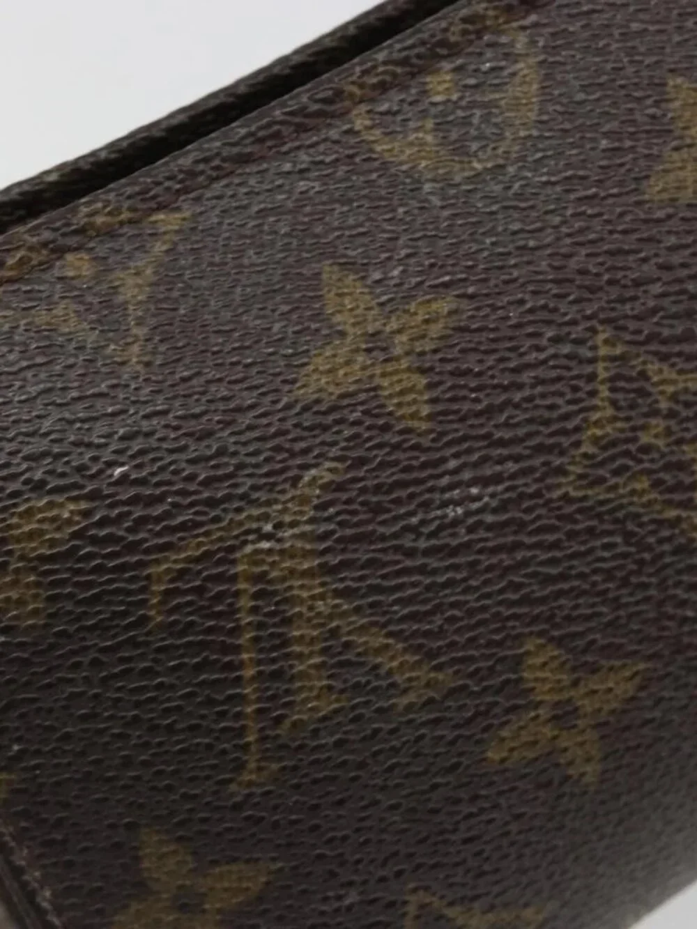 LOUIS VUITTON Monogram Poche Toilette 15 Pouch M47546 LV Auth mr2625